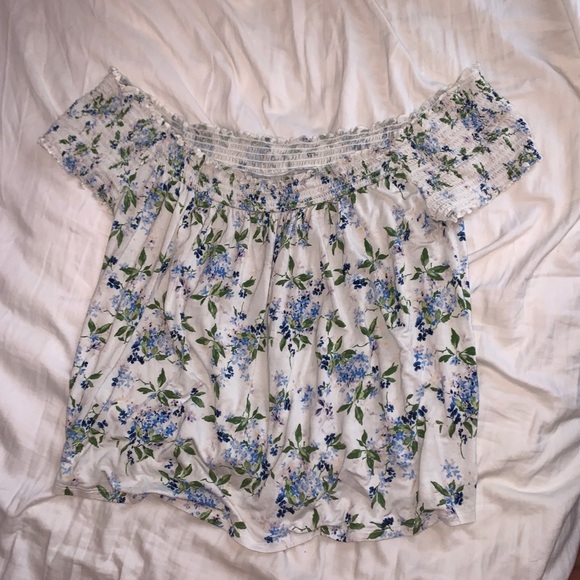 American Eagle Floral Top - Picture 2 of 4
